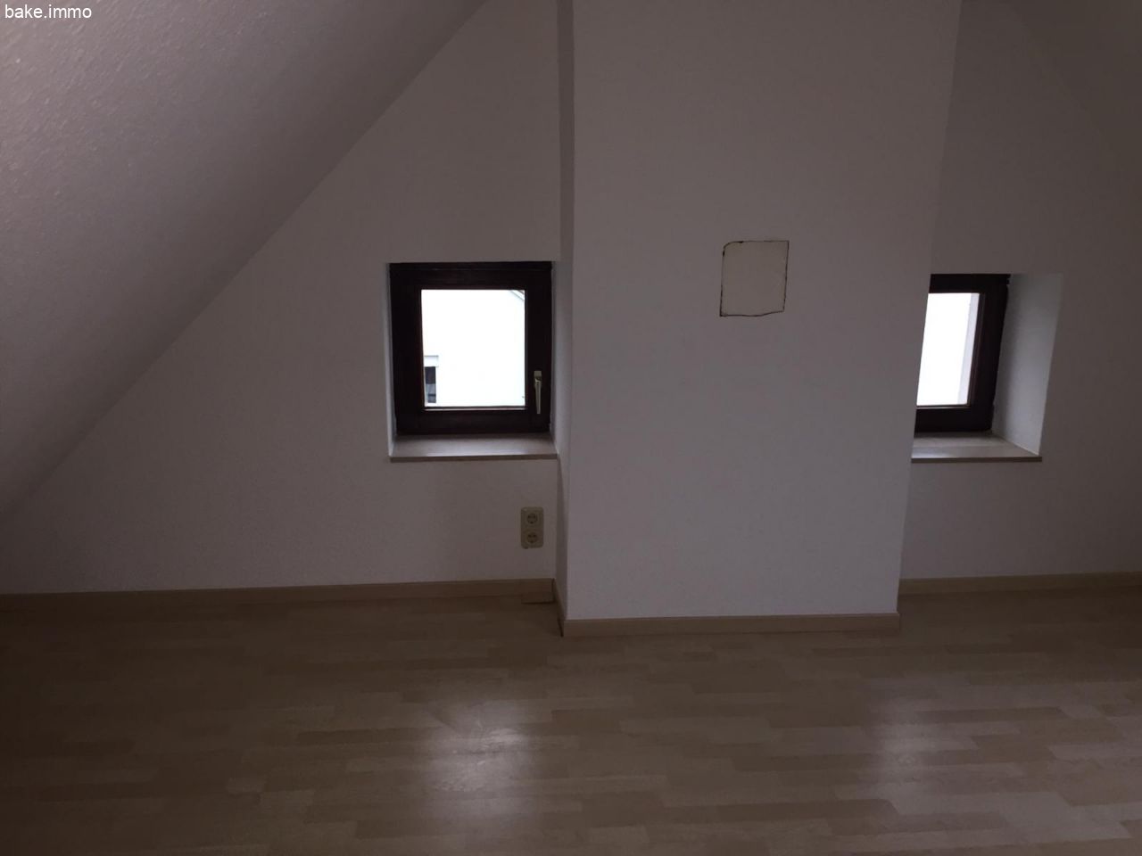 3-Zimmer-Maisonette-Wohnung imit Einbauküche n ruhiger, zentraler Wohnlage 